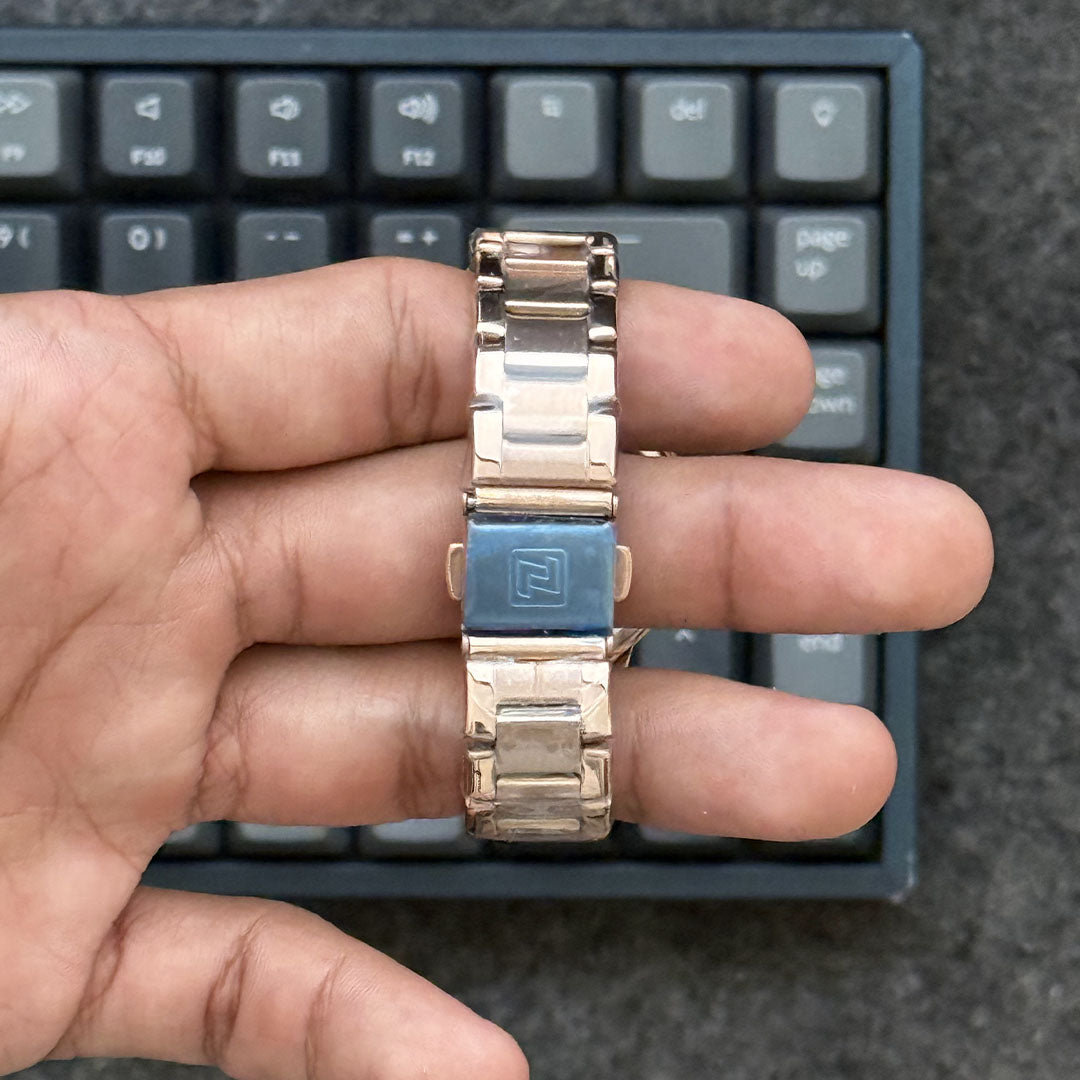 Reloj de Dama Naviforce 5008 | Elegancia Minimalista con Esfera de Nácar