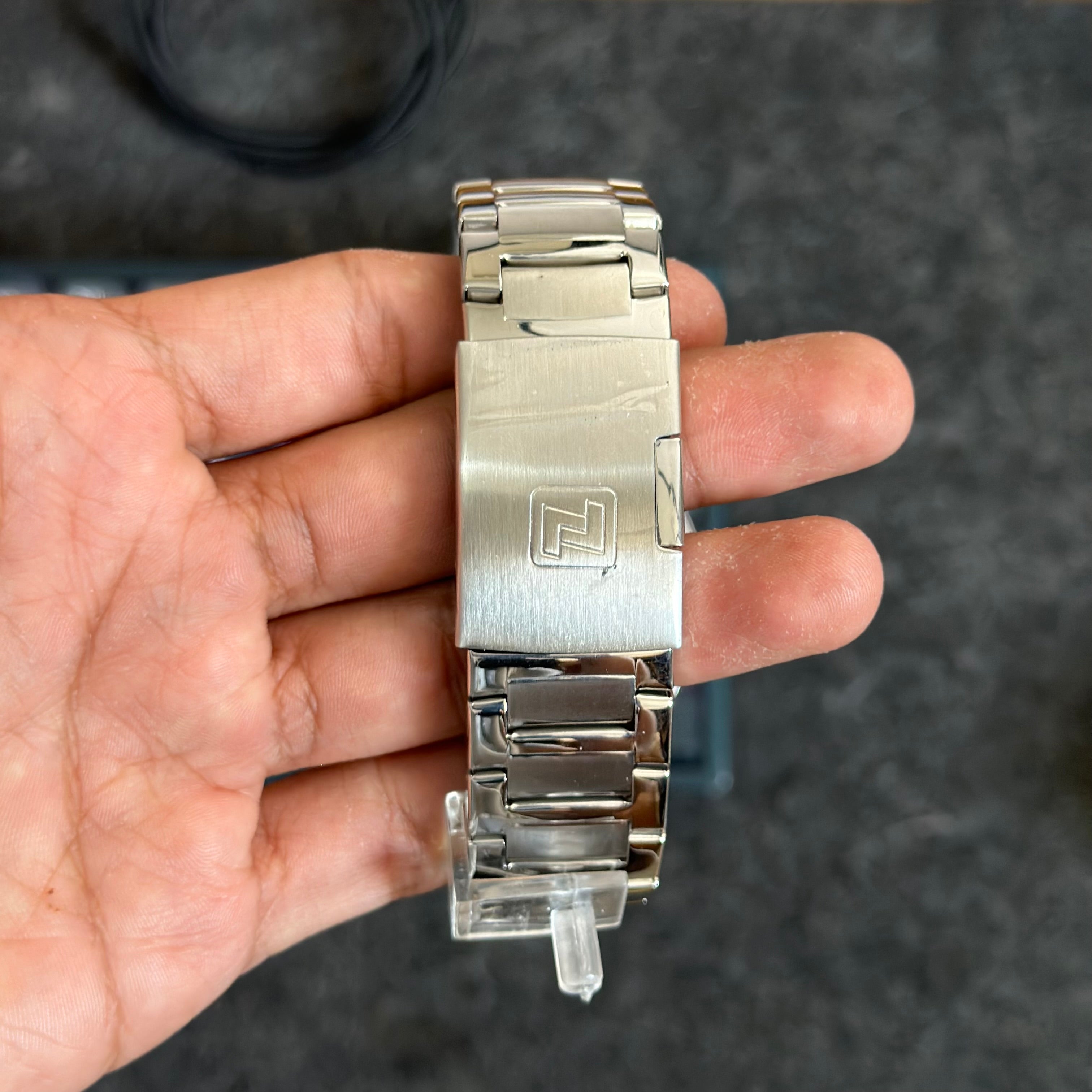 Reloj Naviforce 9161 de Acero para Hombre | Robusto y Funcional