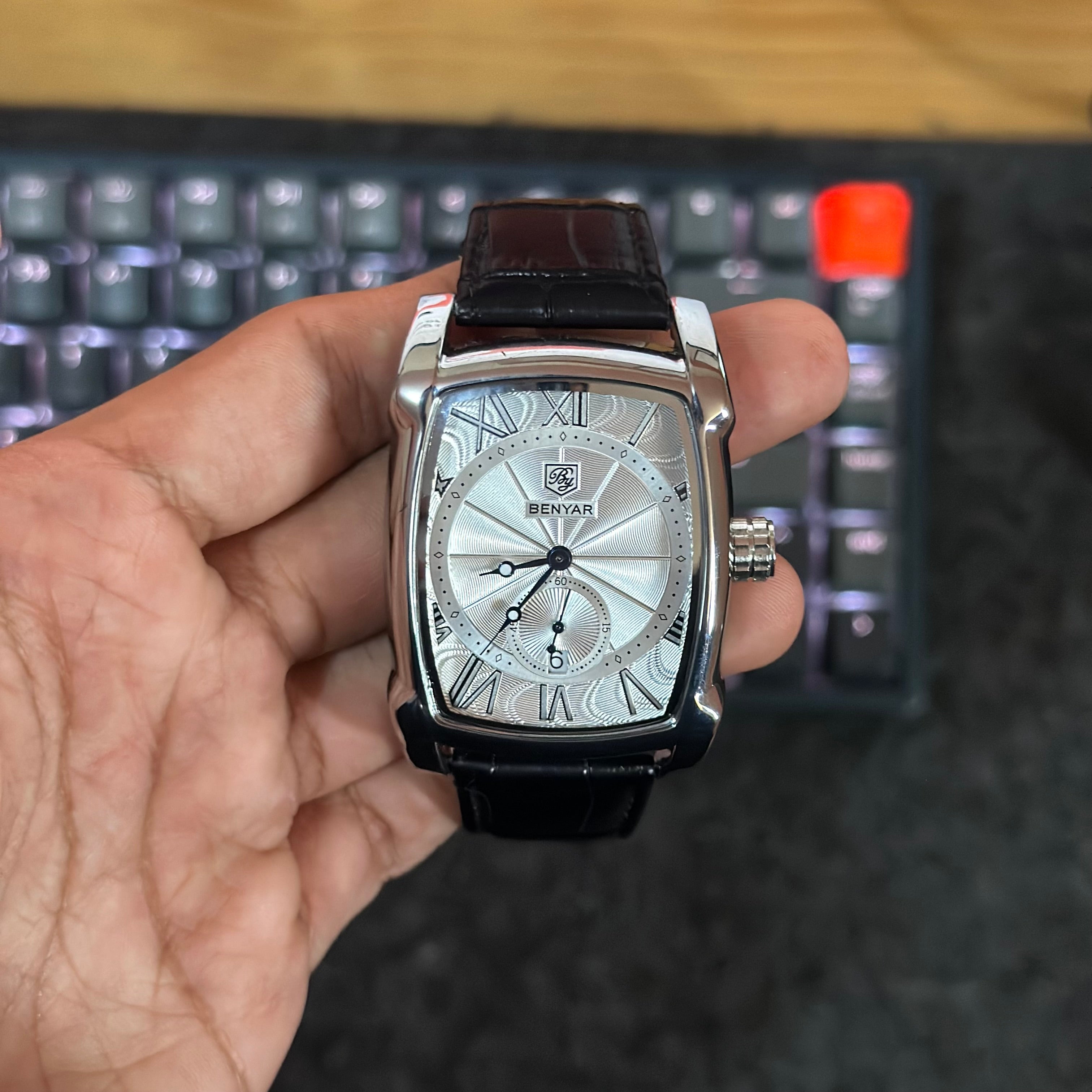 Elegante Reloj Benyar con clase para hombre | BY-5114