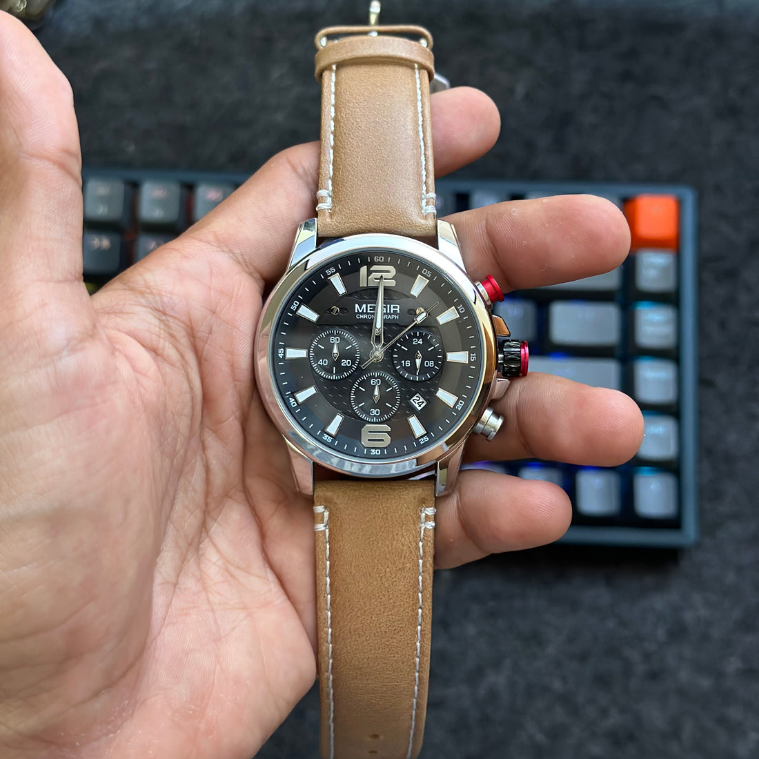 Reloj Megir con correa de cuero y cronógrafos | MG-2156