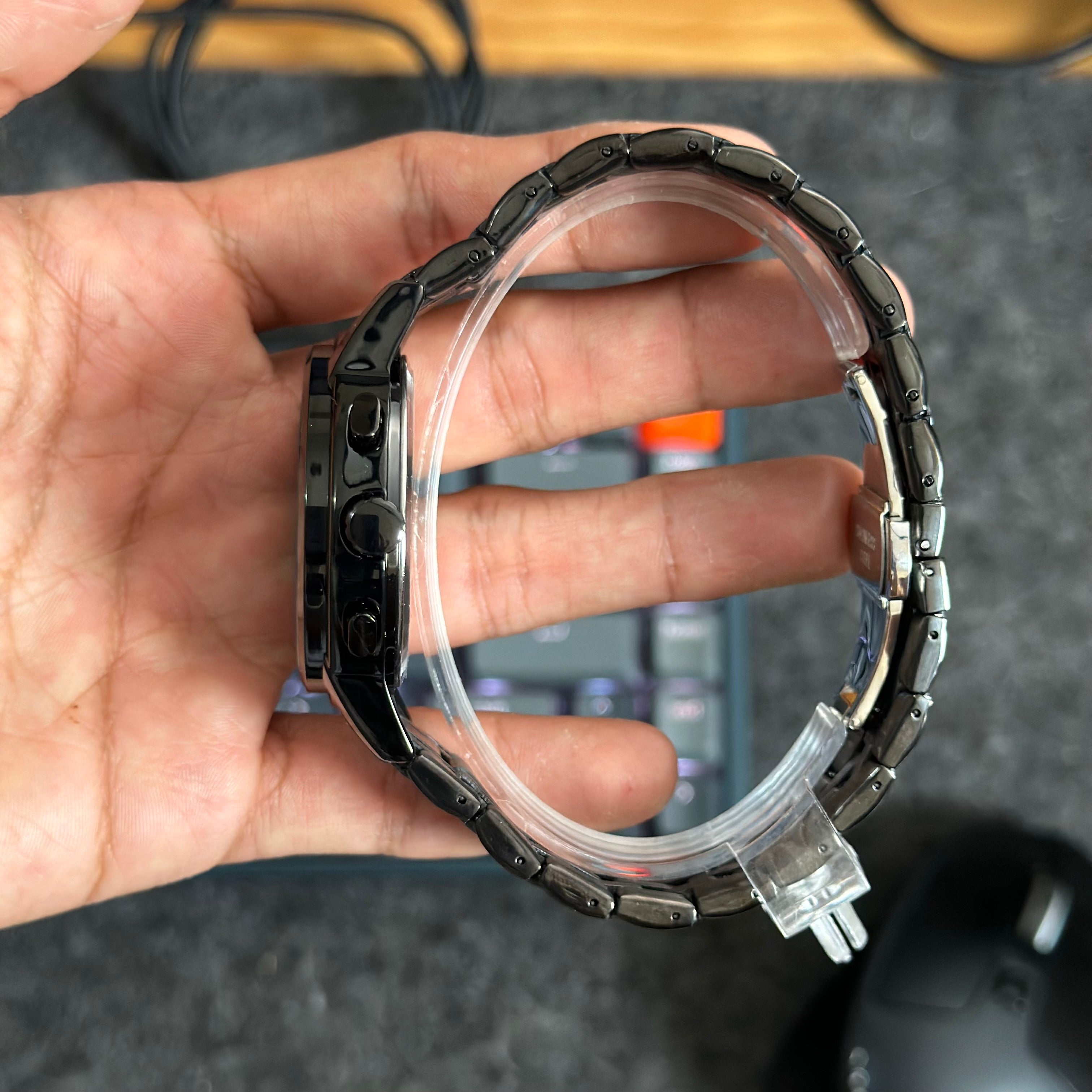Elegante Reloj Lige metálico para hombre | LG-8973